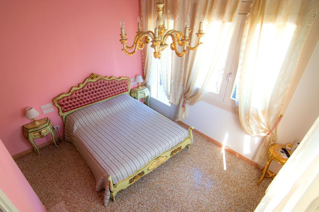 B&B La Porta Rossa Noale Kültér fotó