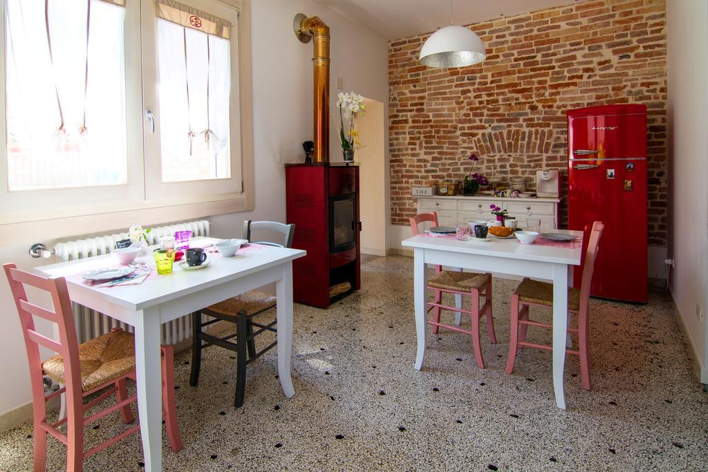 B&B La Porta Rossa Noale Kültér fotó